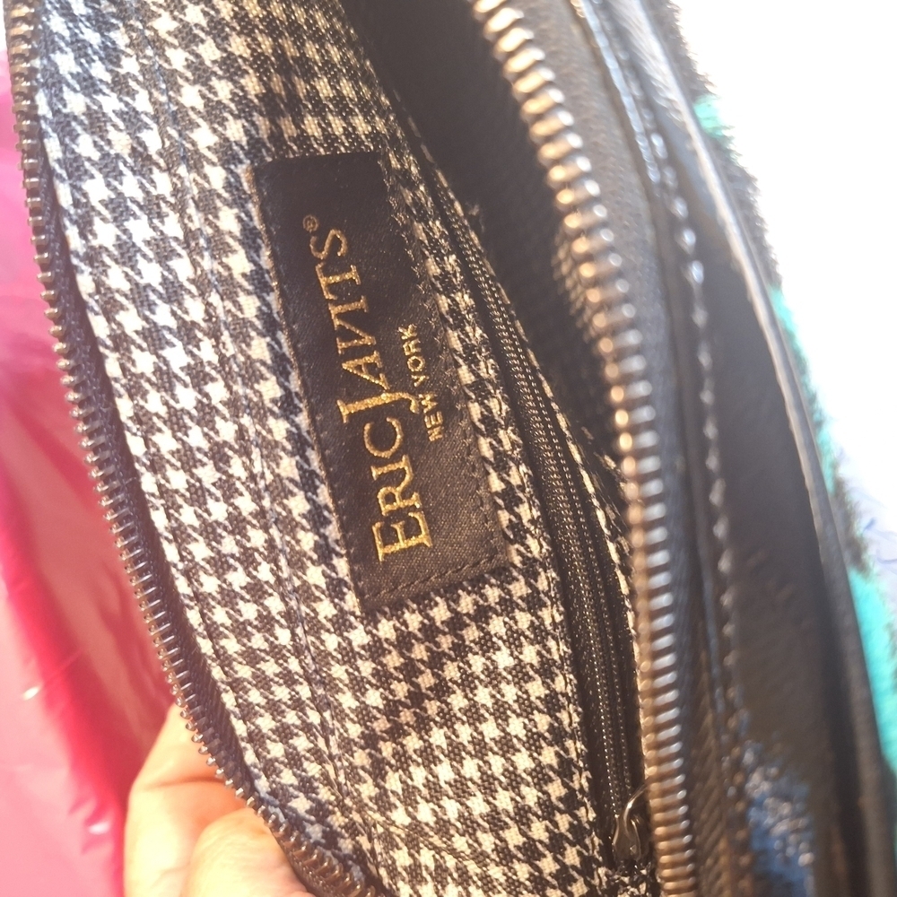 Eric Javits Black and Green Crossbody Bag - Picture 7 of 12